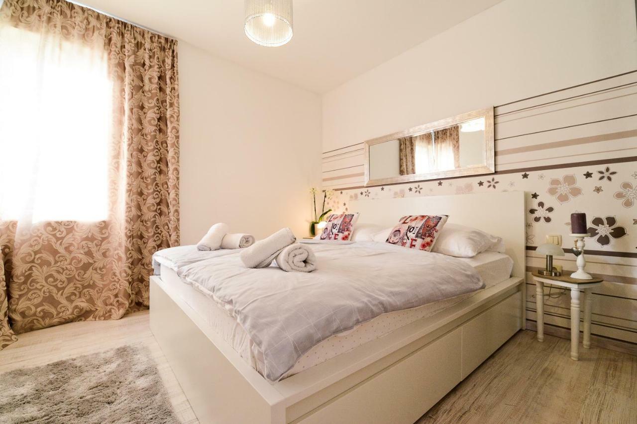 Apartments Basioli ザダル エクステリア 写真